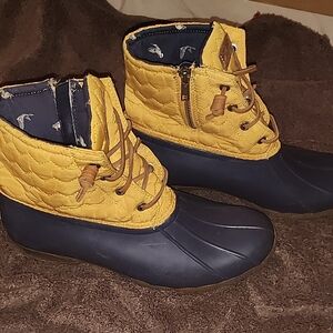 Sperry Yellow and Blue Winter Rain Boots